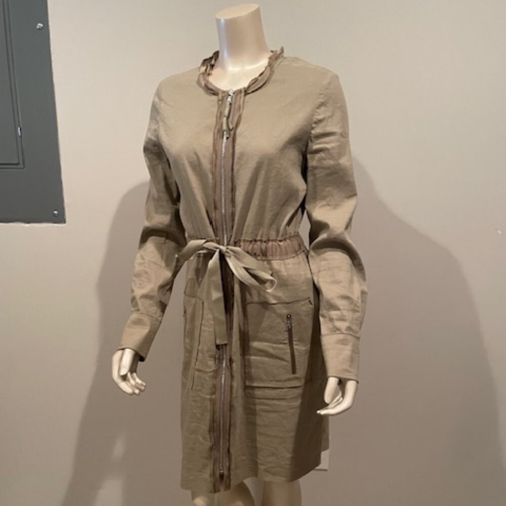Elie Tahari Long Sleeve Dress